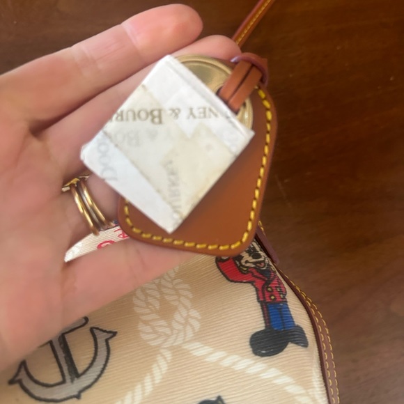 Dooney&Bourke Disney 2011 Cruiseline collectors satchel with strap NWT - Picture 7 of 11